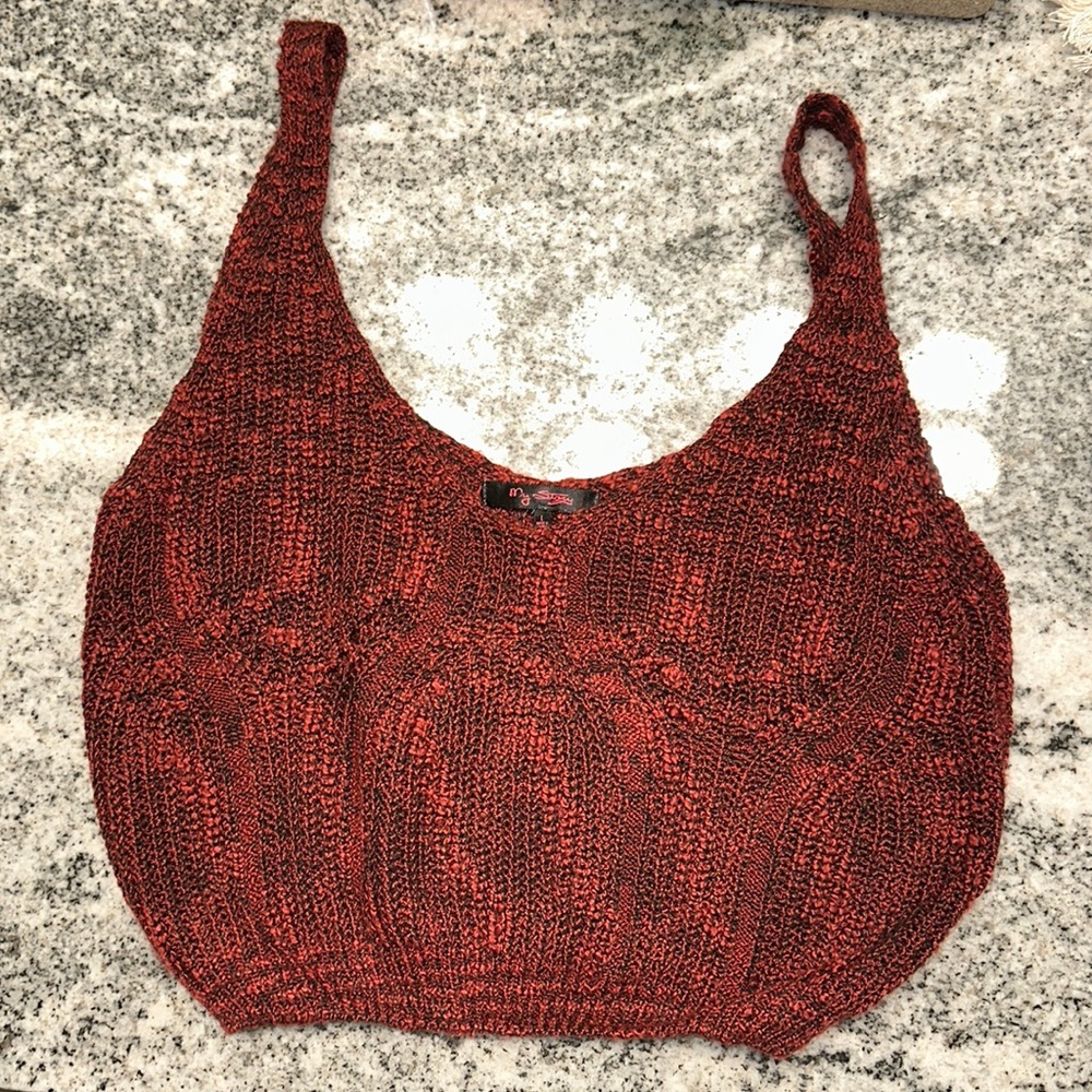 Knitted crop top